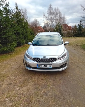 Kia Ceed cena 33900 przebieg: 242200, rok produkcji 2017 z Ziębice małe 667